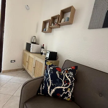 Διαμέρισμα Sisters Sardegna Cosy Near Capitana Marina Quartu SantʼElena